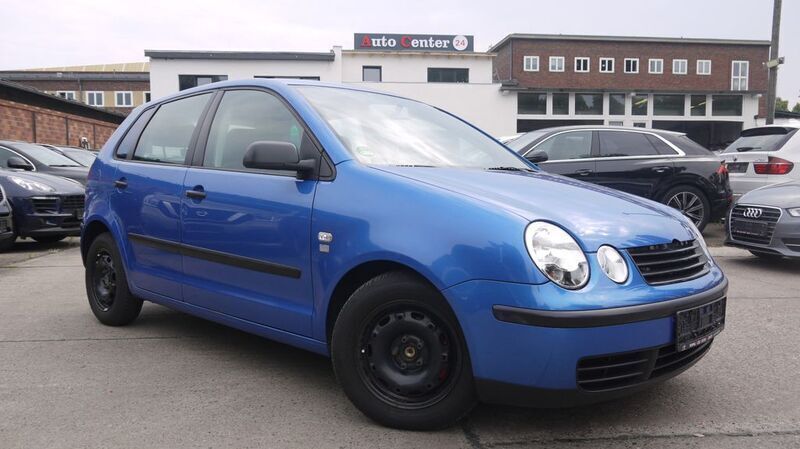 Blau Gebraucht 2002 VW Polo Basis Kleinwagen | 1.599 € (Fairer Preis) - Bild 1/4