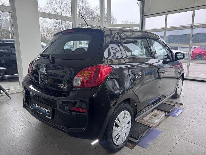 Gebraucht Mitsubishi Space Star Edition 71 PS (52 kW) 2017 Magicschwarz (p) Kleinwagen
