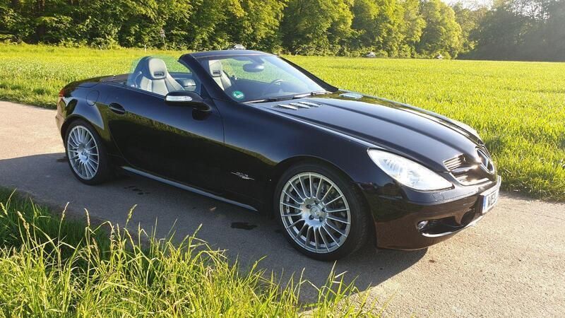 Schwarz Gebraucht 2005 Mercedes SLK350 Cabrio | 15.999 € (Teuer) - Bild 1/4