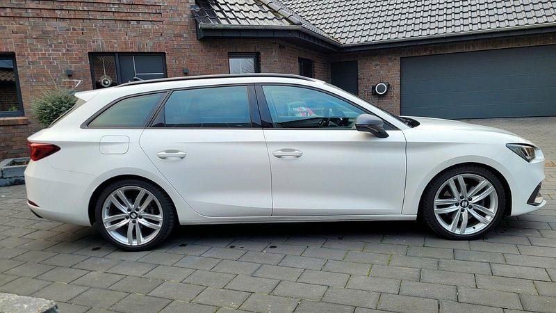 Gebraucht Seat Leon FR 204 PS (150 kW) 2021 Weiß Kombi