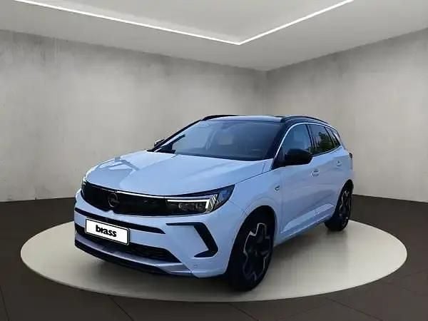 Jade weiß (uni) Gebraucht 2022 Opel Grandland X Ultimate SUV | 24.450 € (Fairer Preis) - Bild 1/4