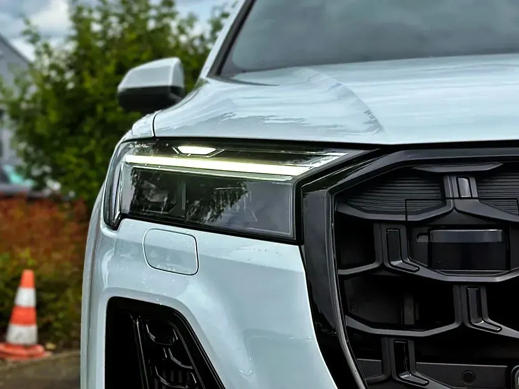 Gebraucht Audi Q7 S-Line 340 PS (250 kW) 2025 Gletscherweiß metallic SUV