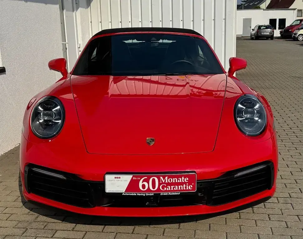 Gebraucht Porsche 911 Carrera Cabriolet 385 PS (283 kW) 2020 Rot Cabrio