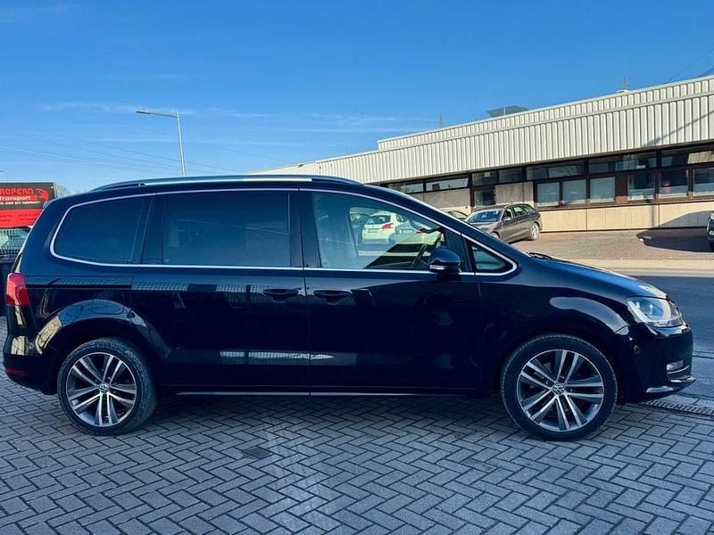 Gebraucht VW Sharan Highline 177 PS (130 kW) 2013 Schwarz Van / Kleinbus
