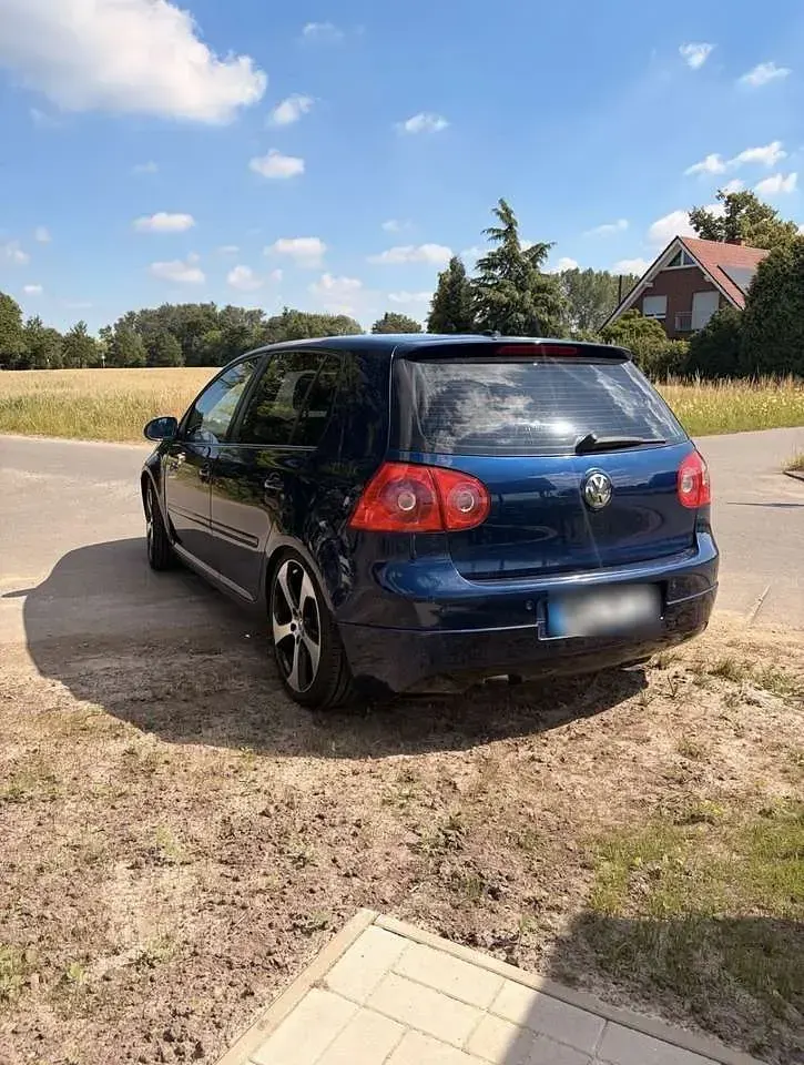 Gebraucht VW Golf V Trendline 102 PS (75 kW) 2007 Blau Limousine