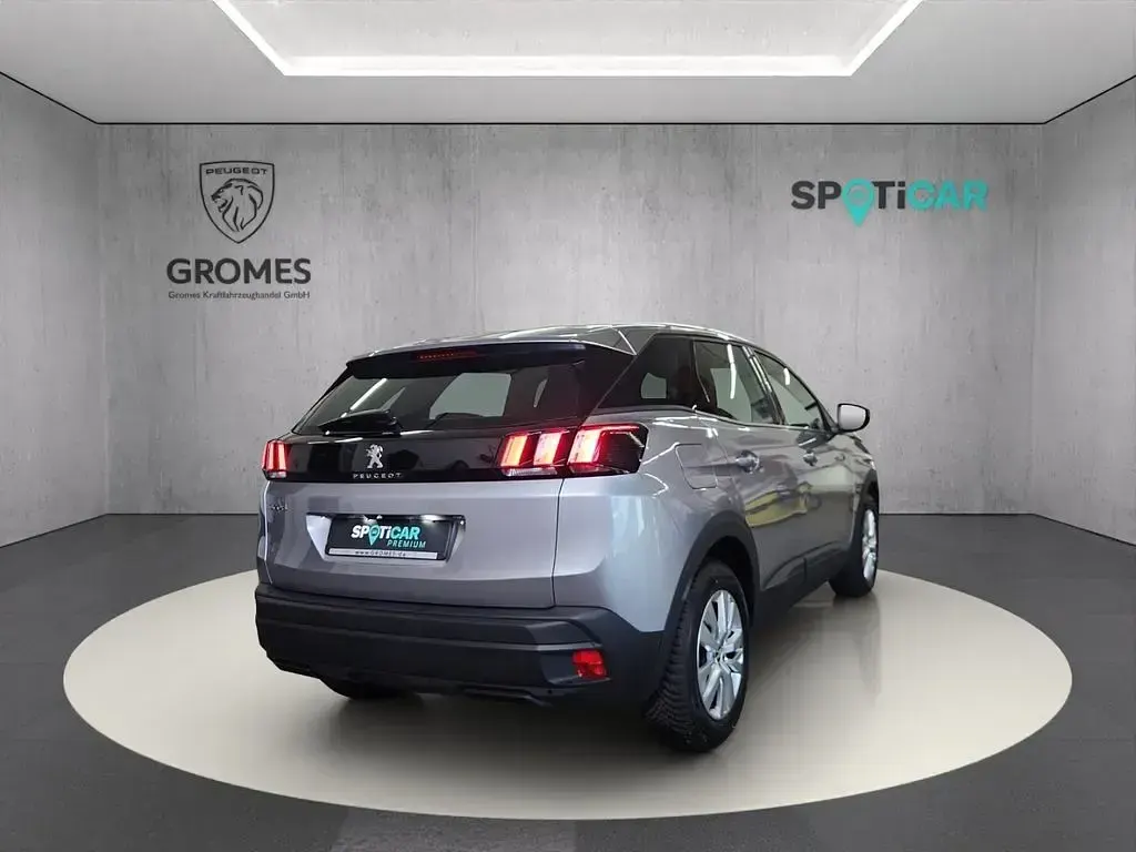 Gebraucht Peugeot 3008 Active 131 PS (96 kW) 2023 Grau SUV