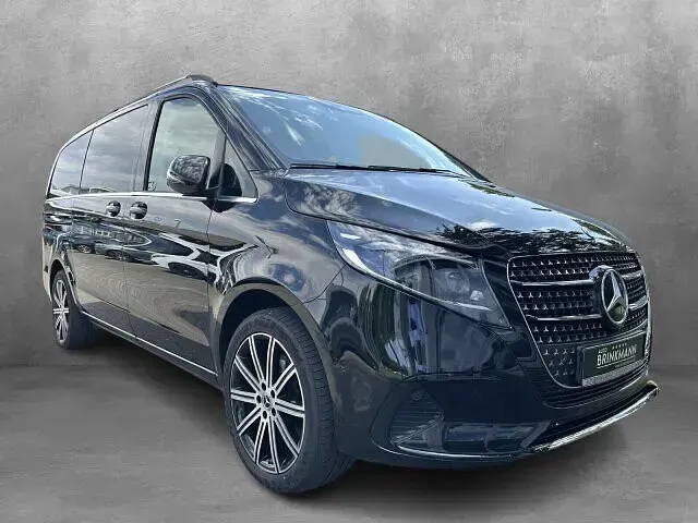 Gebraucht Mercedes V250 Avantgarde 190 PS (139 kW) 2025 Schwarz Van / Kleinbus
