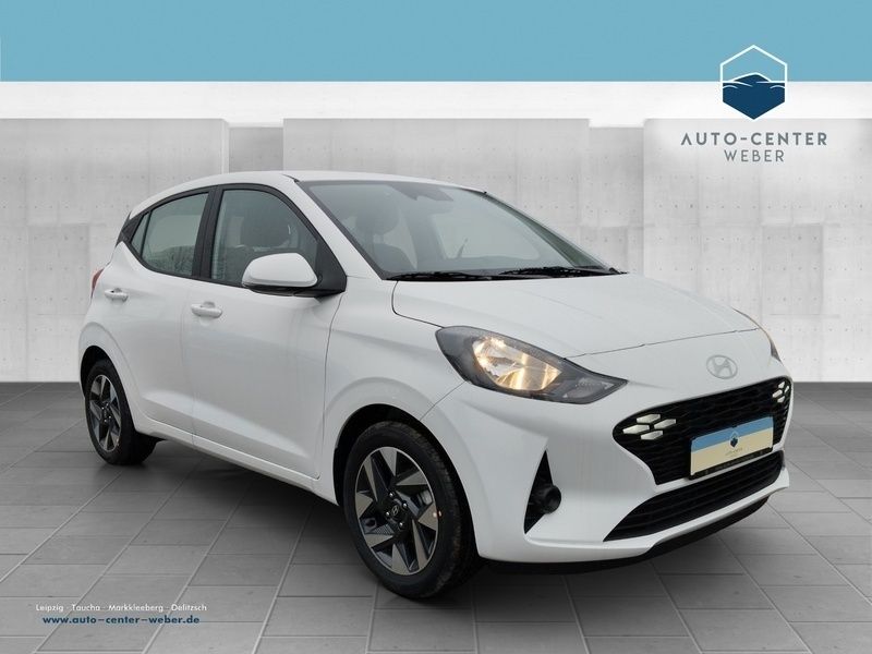 Andere farbe Gebraucht 2022 Hyundai i10 Trend Kleinwagen | 16.082 € (Teuer) - Bild 1/4