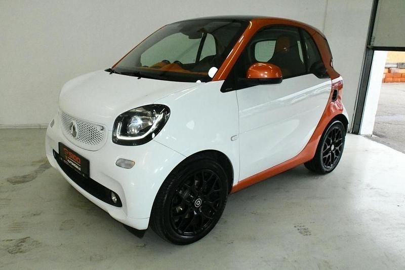 Gebraucht Smart #1 Edition #1 66 kW (90 PS) 2015 Lava orange SUV