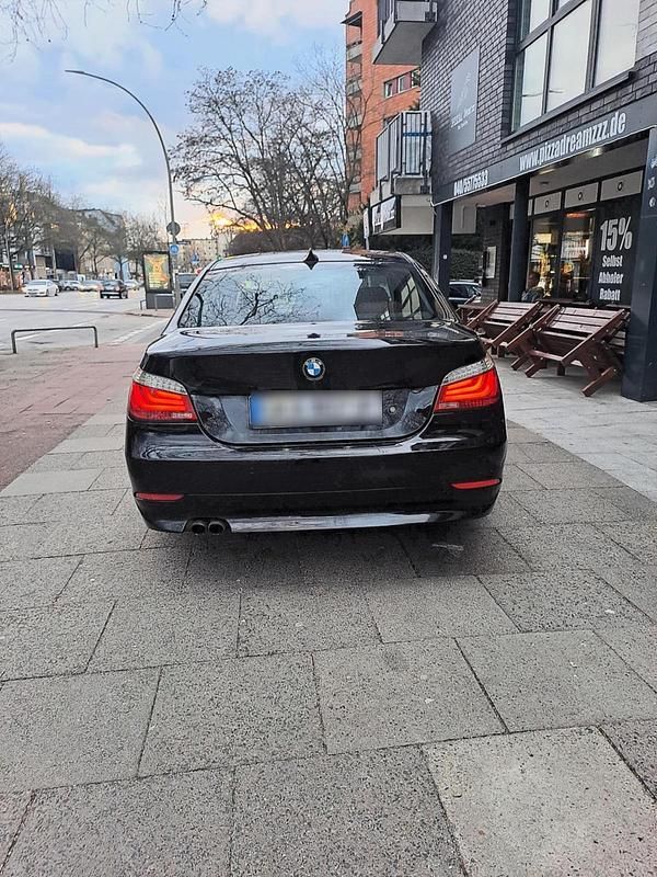 Gebraucht BMW 530 245 PS (180 kW) 2007 Schwarz Limousine