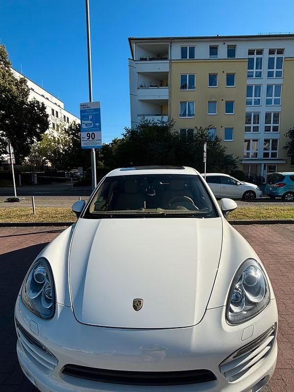 Andere farben Gebraucht 2011 Porsche Cayenne SUV | 17.800 € (Superpreis) - Bild 1/4