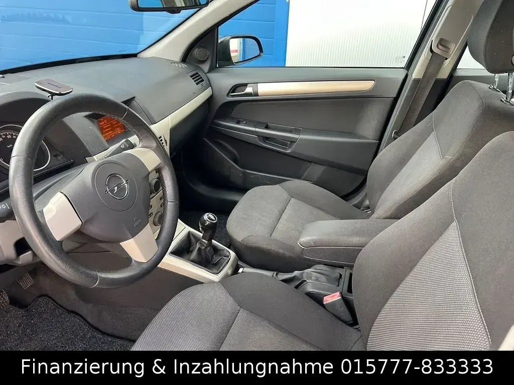 Gebraucht Opel Astra Innovation 116 PS (85 kW) 2009 Schwarz Kombi