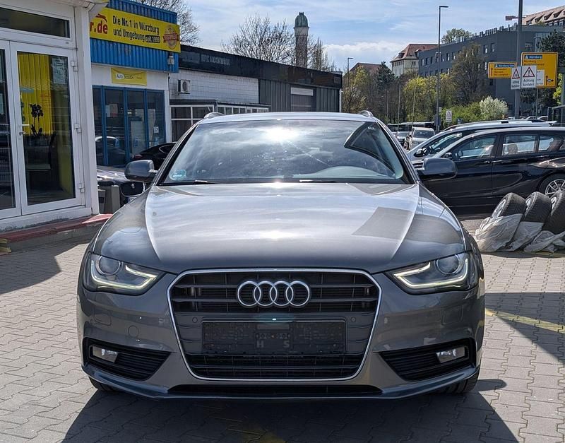 Second-hand Audi A4 Attraction 170 CP (125 kW) 2015 Gri Break