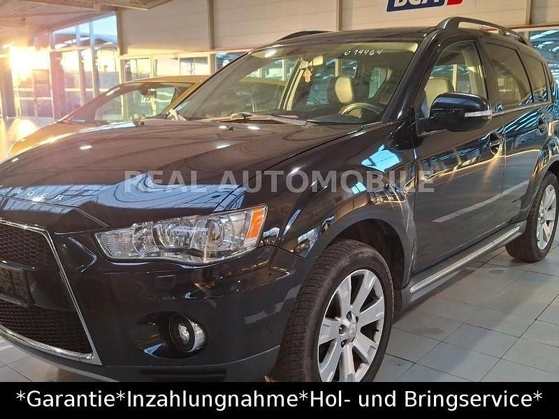 Gebraucht Mitsubishi Outlander 177 PS (130 kW) 2011 Schwarz SUV