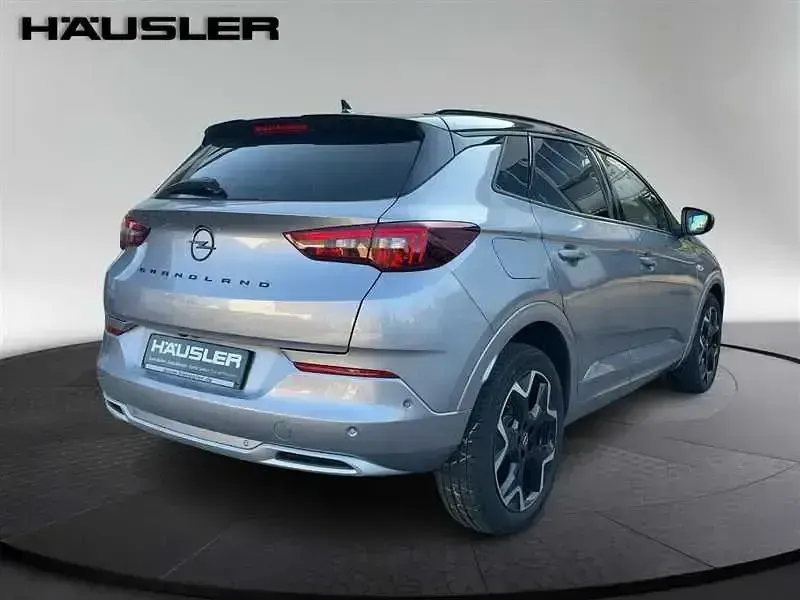 Gebraucht Opel Grandland X Ultimate 131 PS (96 kW) 2022 Quarz silber (metallic) SUV