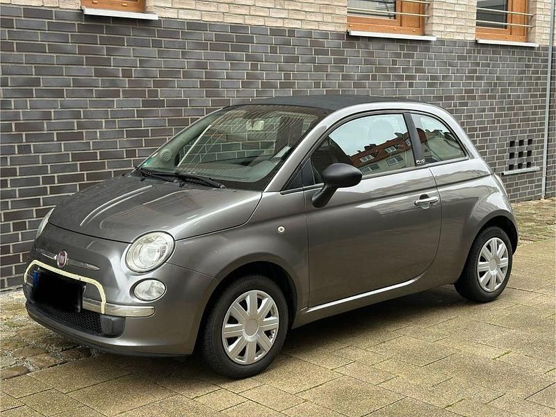 Grau Gebraucht 2010 Fiat 500C Cabrio | 3.300 € - Bild 1/4