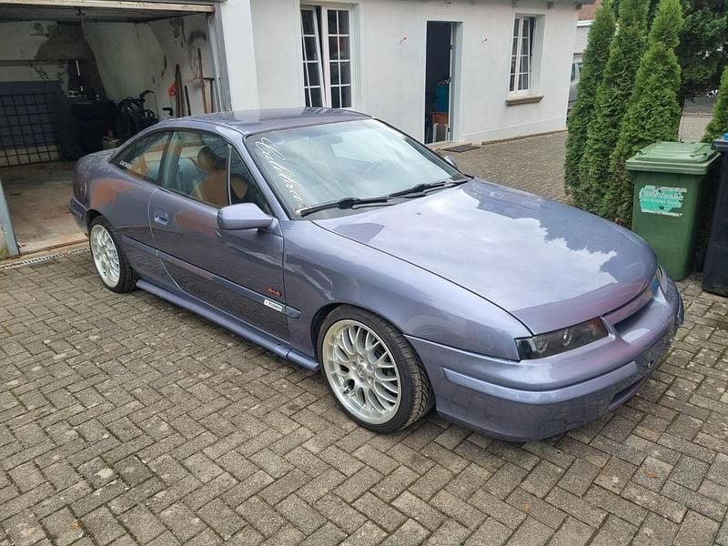 Second-hand Opel Calibra 204 CP (150 kW) 1994 Mov Coupe