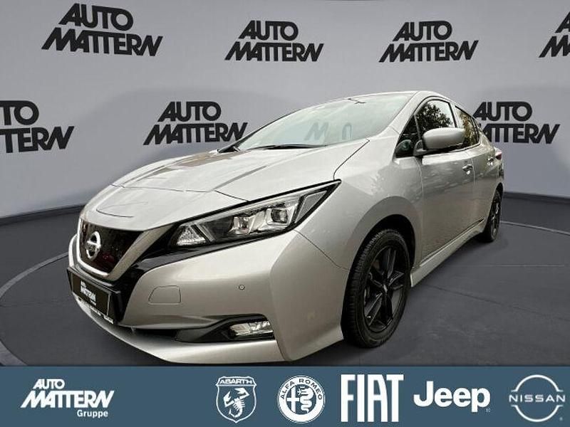 Silber Gebraucht 2020 Nissan Leaf 360º Kleinwagen | 15.880 € (Etwas zu teuer) - Bild 1/4