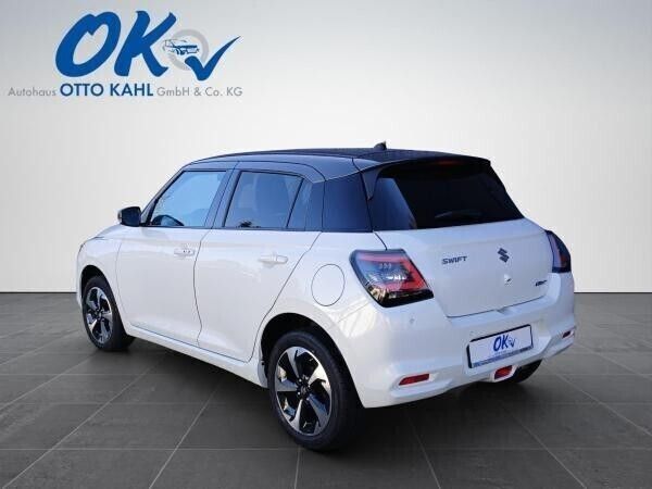 Neu Suzuki Swift Comfort+ 83 PS (61 kW) 2025 Weiß (pure/mineral grey) Kleinwagen