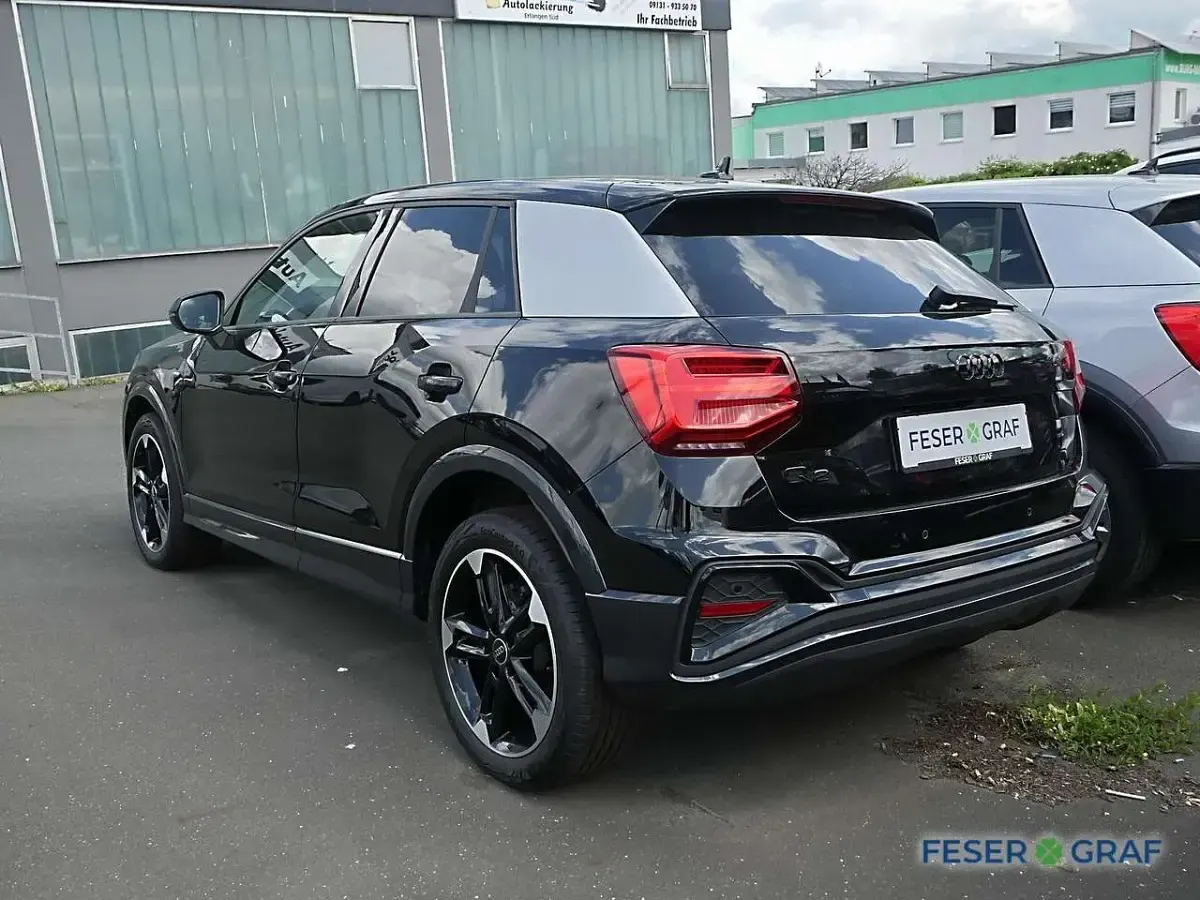Gebraucht Audi Q2 Ambiente 150 PS (110 kW) 2025 Mythosschwarz metallic SUV