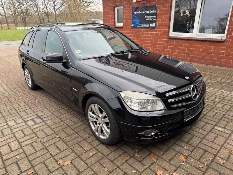 Usata Mercedes C220 170 CV (125 kW) 2009 Nero Station wagon
