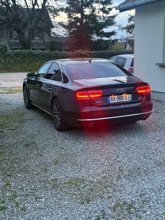 Gebraucht Audi A8 351 PS (258 kW) 2010 Schwarz Limousine