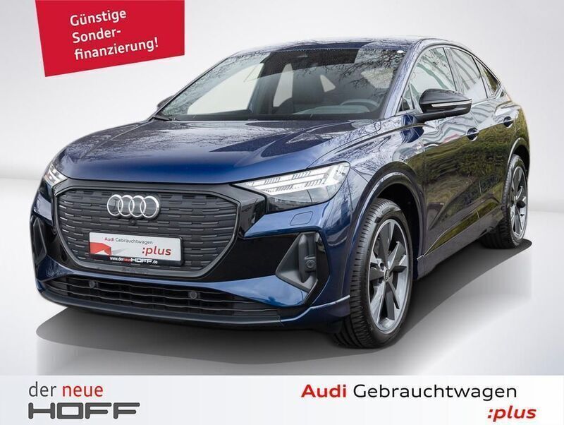 Navarrablau metallic Gebraucht 2022 Audi Q4 Sportback e-tron Ambiente SUV | 34.775 € (Superpreis) - Bild 1/4