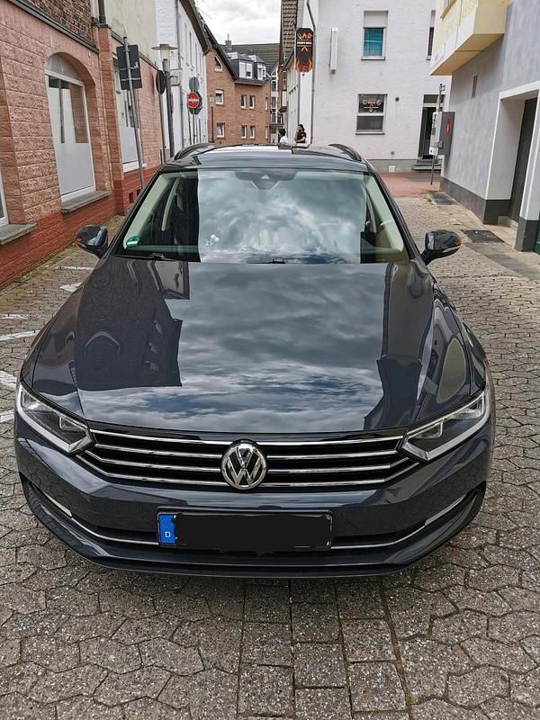 Gebraucht 2019 VW Passat Kombi | 16.999 € (Superpreis) - Bild 1/4