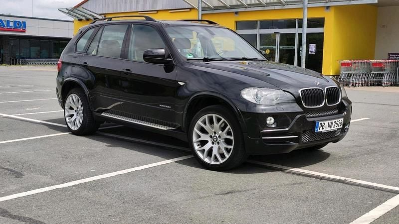 Schwarz Gebraucht 2010 BMW X5 SUV | 11.900 € (Guter Preis) - Bild 1/4
