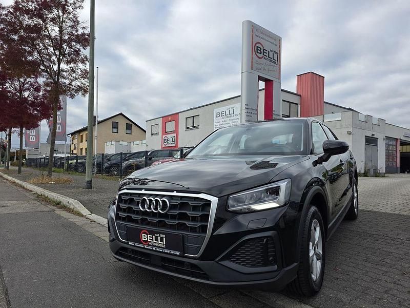 Schwarz Gebraucht 2022 Audi Q2 Basis SUV | 19.950 € - Bild 1/4