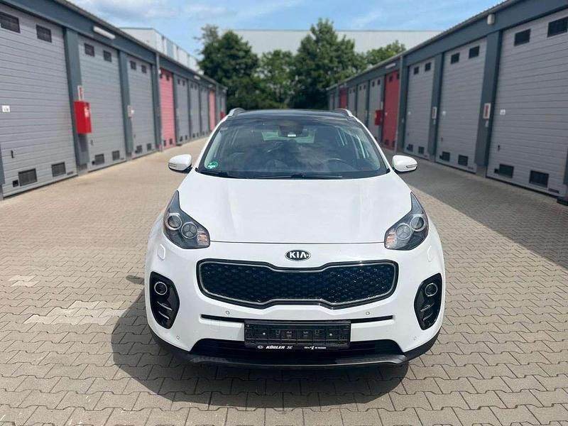 Weiß Gebraucht 2016 Kia Sportage GT-Line SUV | 11.800 € - Bild 1/4