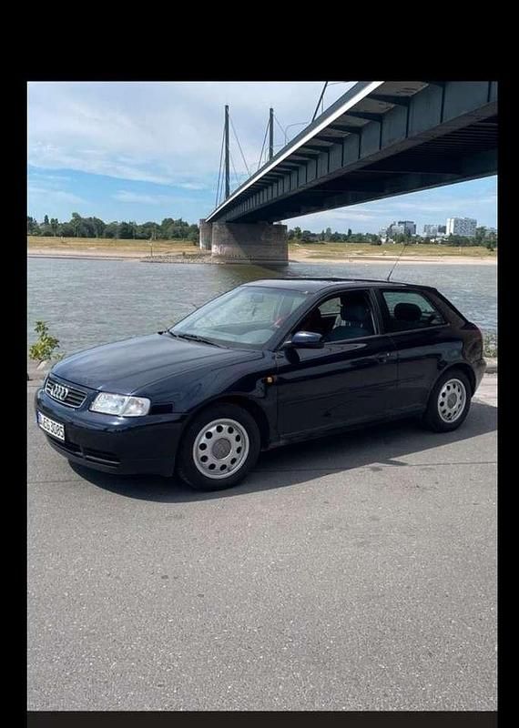 Gebraucht Audi A3 Ambiente 101 PS (74 kW) 1997 Limousine
