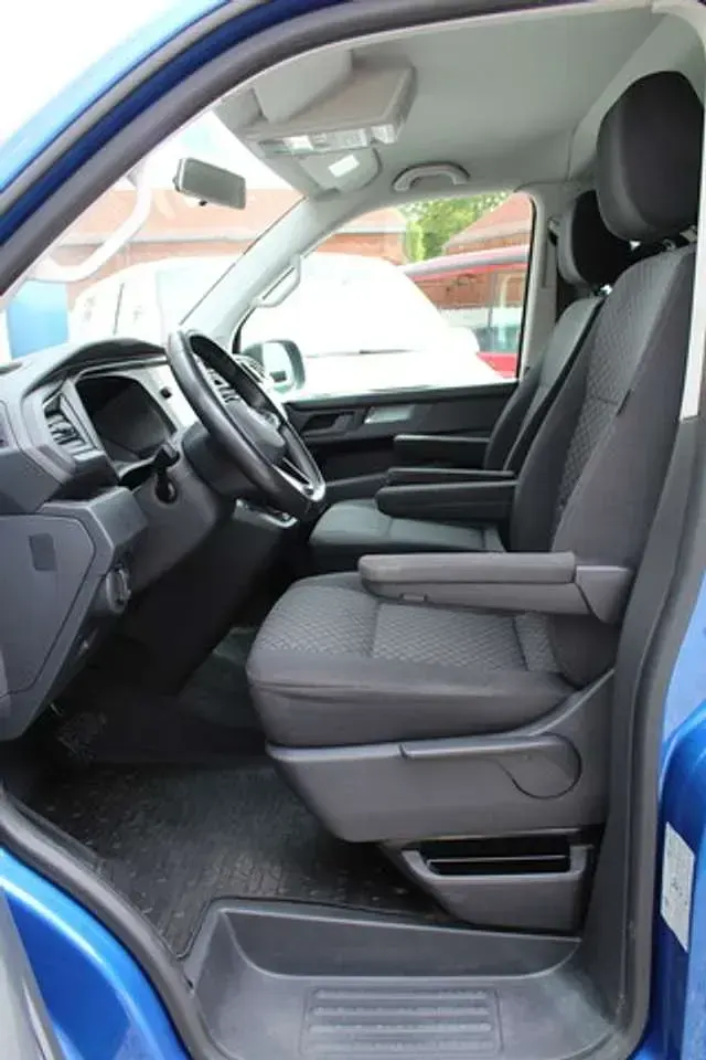 Używany VW T6.1 150 KM (110 kW) 2021 Niebieski Van