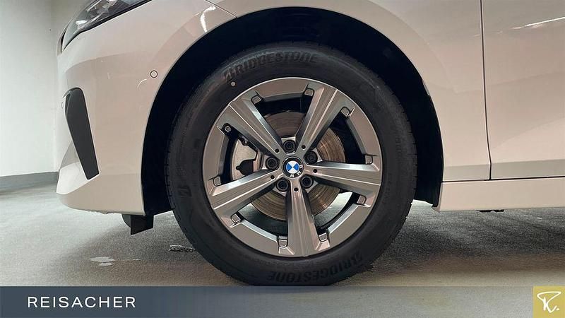Gebraucht BMW 218 Active Tourer Sport Line 150 PS (110 kW) 2024 Weiß Van / Kleinbus