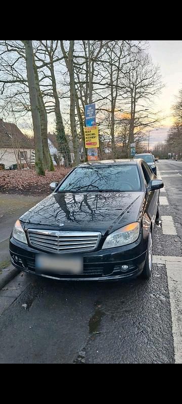 Gebraucht Mercedes C180 156 PS (114 kW) 2008 Schwarz Limousine
