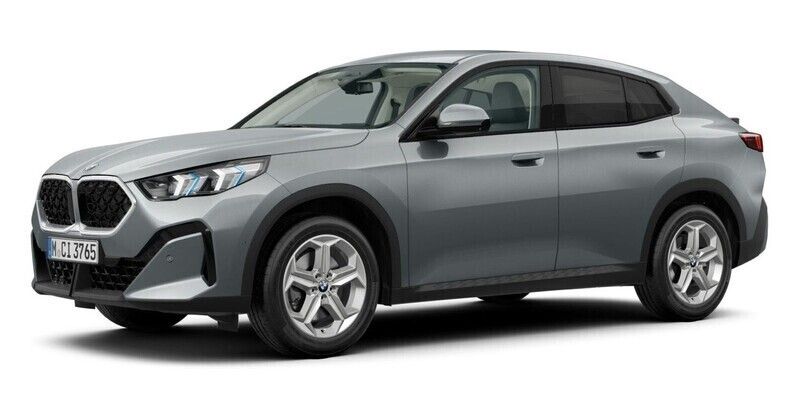 Grau Gebraucht 2024 BMW X2 Shadowline SUV | 42.195 € (Guter Preis) - Bild 1/4
