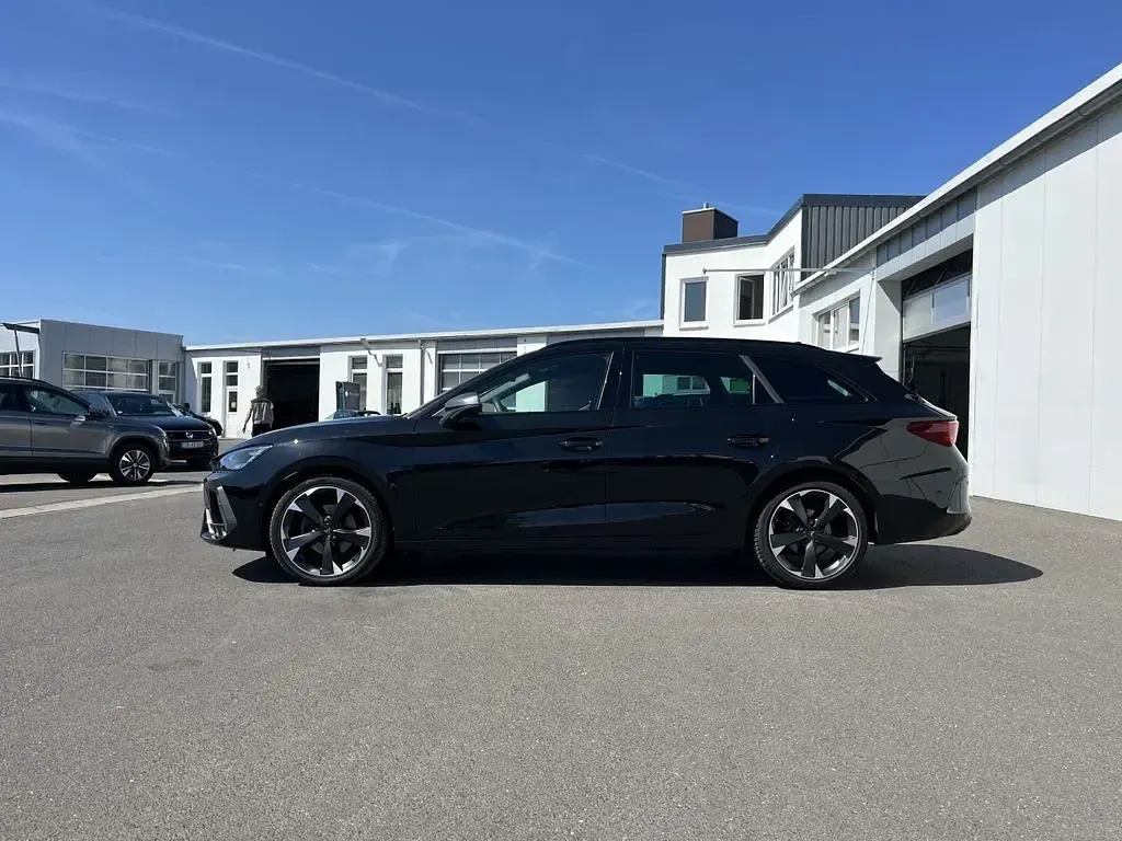 Gebraucht Cupra Leon 150 PS (110 kW) 2025 Schwarz Limousine