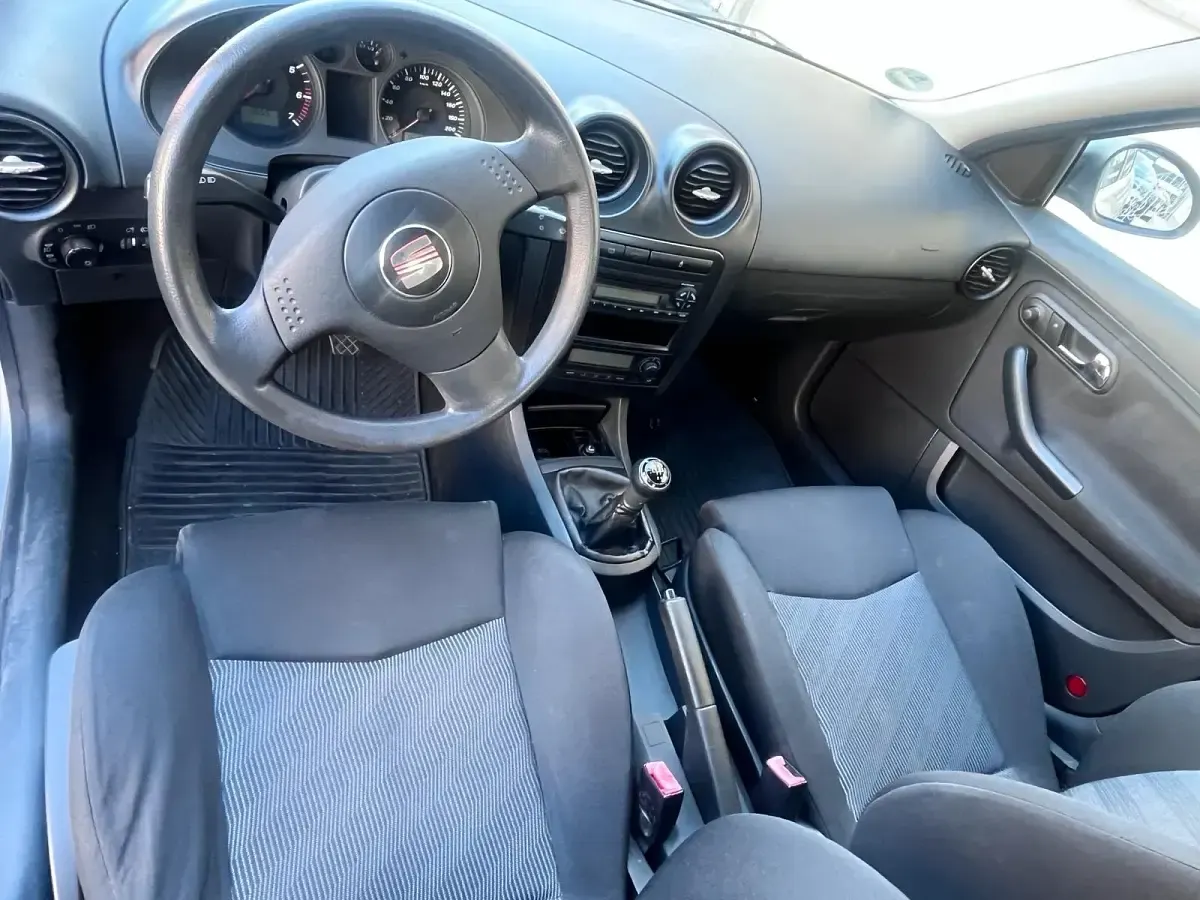 Gebraucht Seat Ibiza 75 PS (55 kW) 2005 Silber Kleinwagen