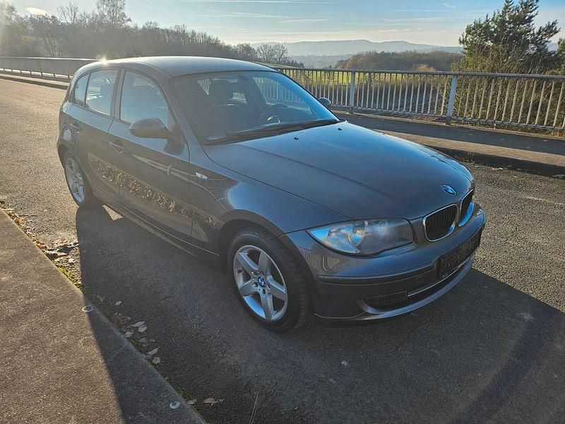 Gebraucht BMW 116 Advantage 116 PS (85 kW) 2007 Grau Kleinwagen