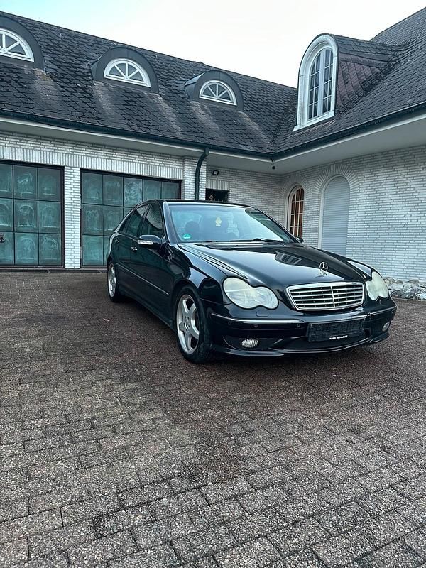 Gebraucht Mercedes C320 Elegance 218 PS (160 kW) 2000 Schwarz Limousine