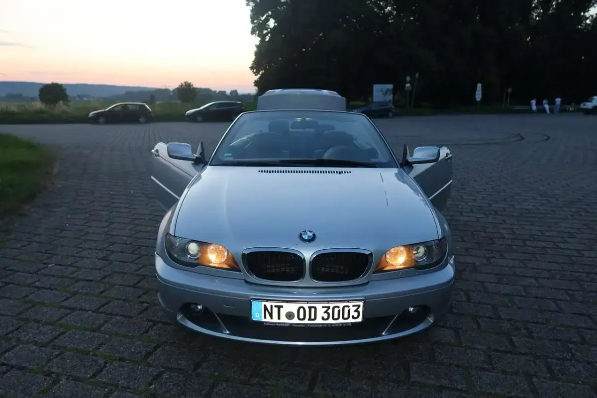 Gebraucht BMW 318 Cabriolet 143 PS (105 kW) 2004 Cabrio