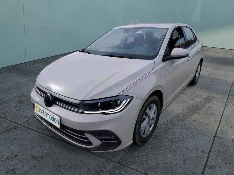 Grau Gebraucht 2022 VW Polo Style Limousine | 22.500 € (Teuer) - Bild 1/4