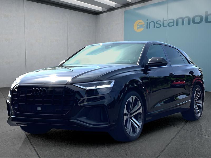 Schwarz Gebraucht 2022 Audi Q8 SUV | 61.599 € (Guter Preis) - Bild 1/4