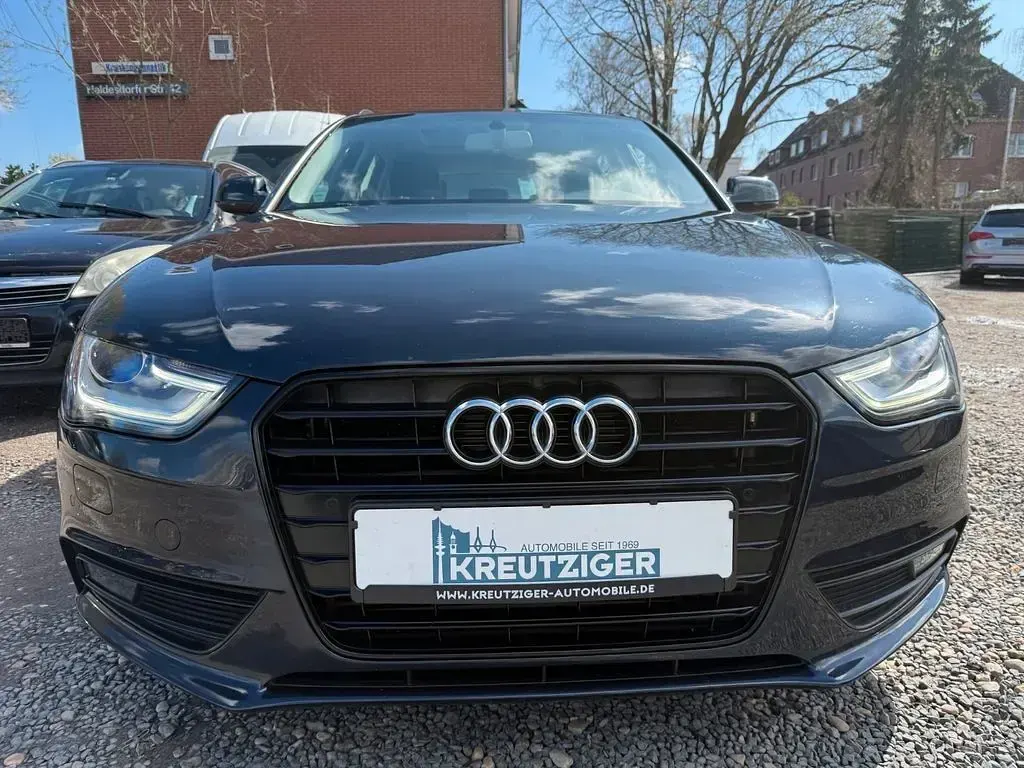 Second-hand Audi A4 Ambition 177 CP (130 kW) 2012 Albastru Break