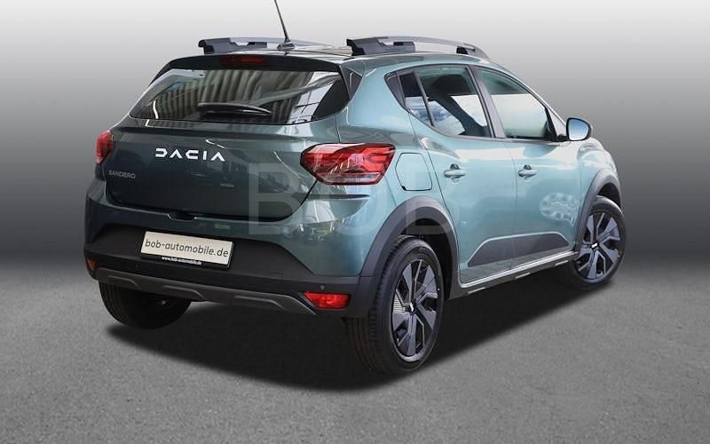 Gebraucht Dacia Sandero Expression 91 PS (66 kW) 2025 Zedergrün (grün) Kleinwagen