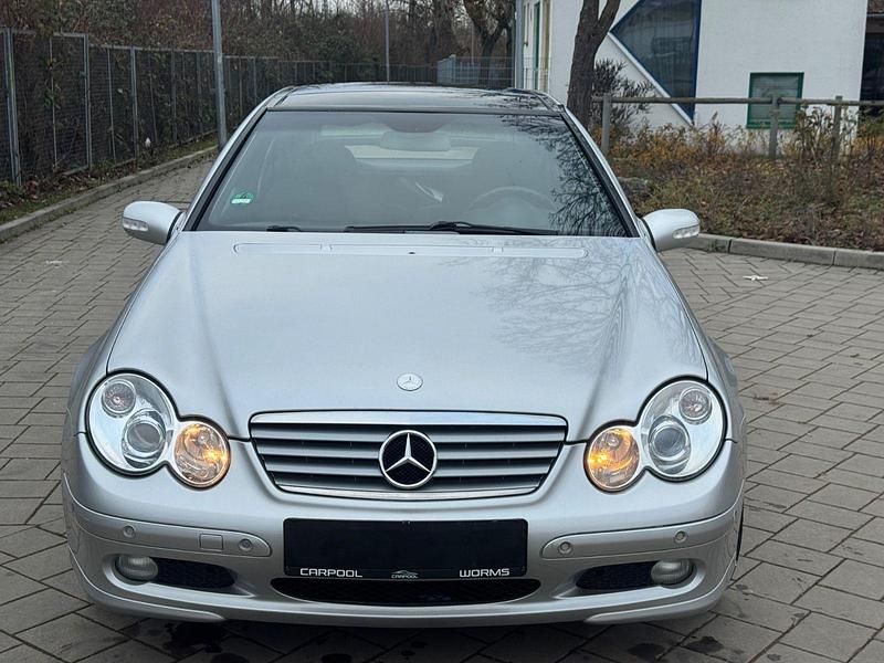 Gebraucht Mercedes C180 129 PS (94 kW) 2001 Grau Coupé