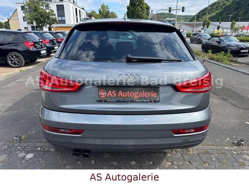 Gebraucht Audi Q3 Comfort 150 PS (110 kW) 2016 Grau SUV