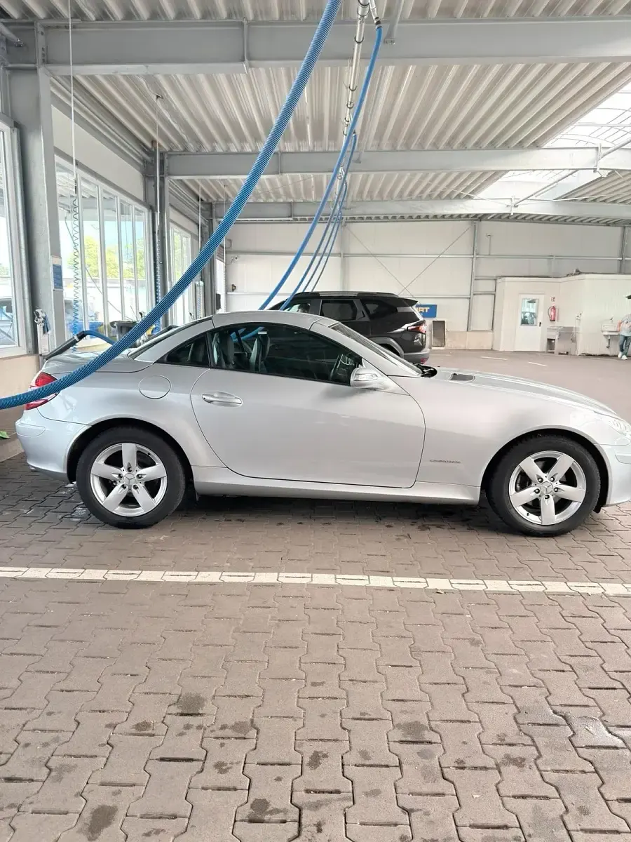 Gebraucht Mercedes SLK200 163 PS (119 kW) 2005 Silber Cabrio