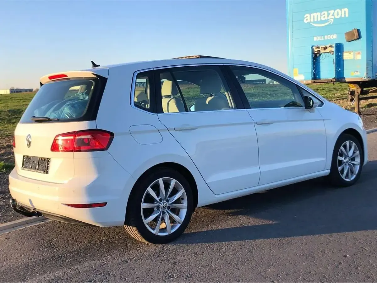 Gebraucht VW Golf VII Comfortline 150 PS (110 kW) 2016 Weiß Kombi