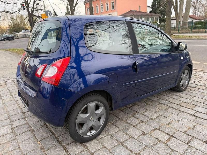 Gebraucht Renault Twingo Initiale Paris 75 PS (55 kW) 2013 Violet Kleinwagen